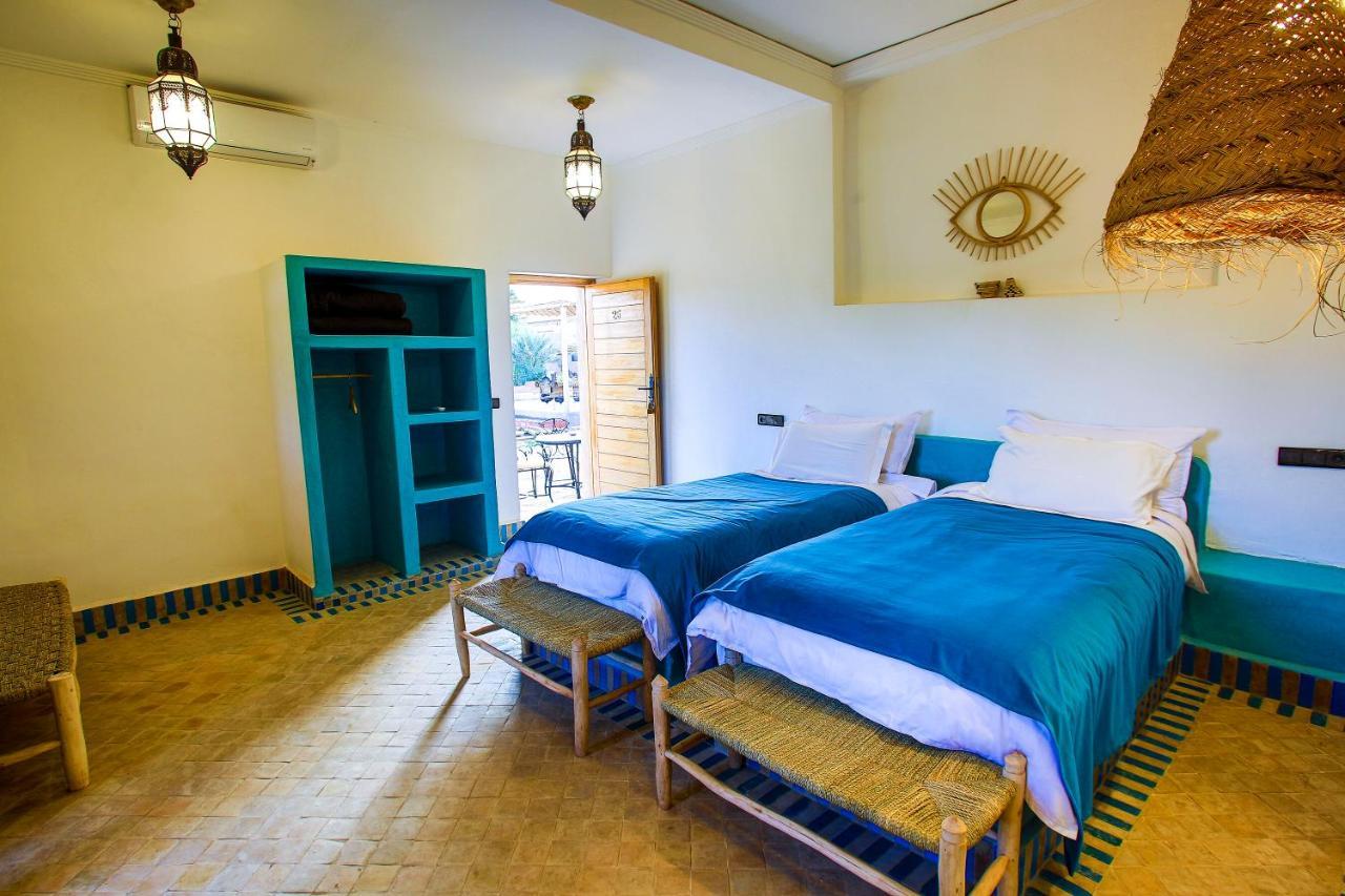 Riadsuerteloca Merzouga Hassilabied Экстерьер фото A bedroom at the hotel
