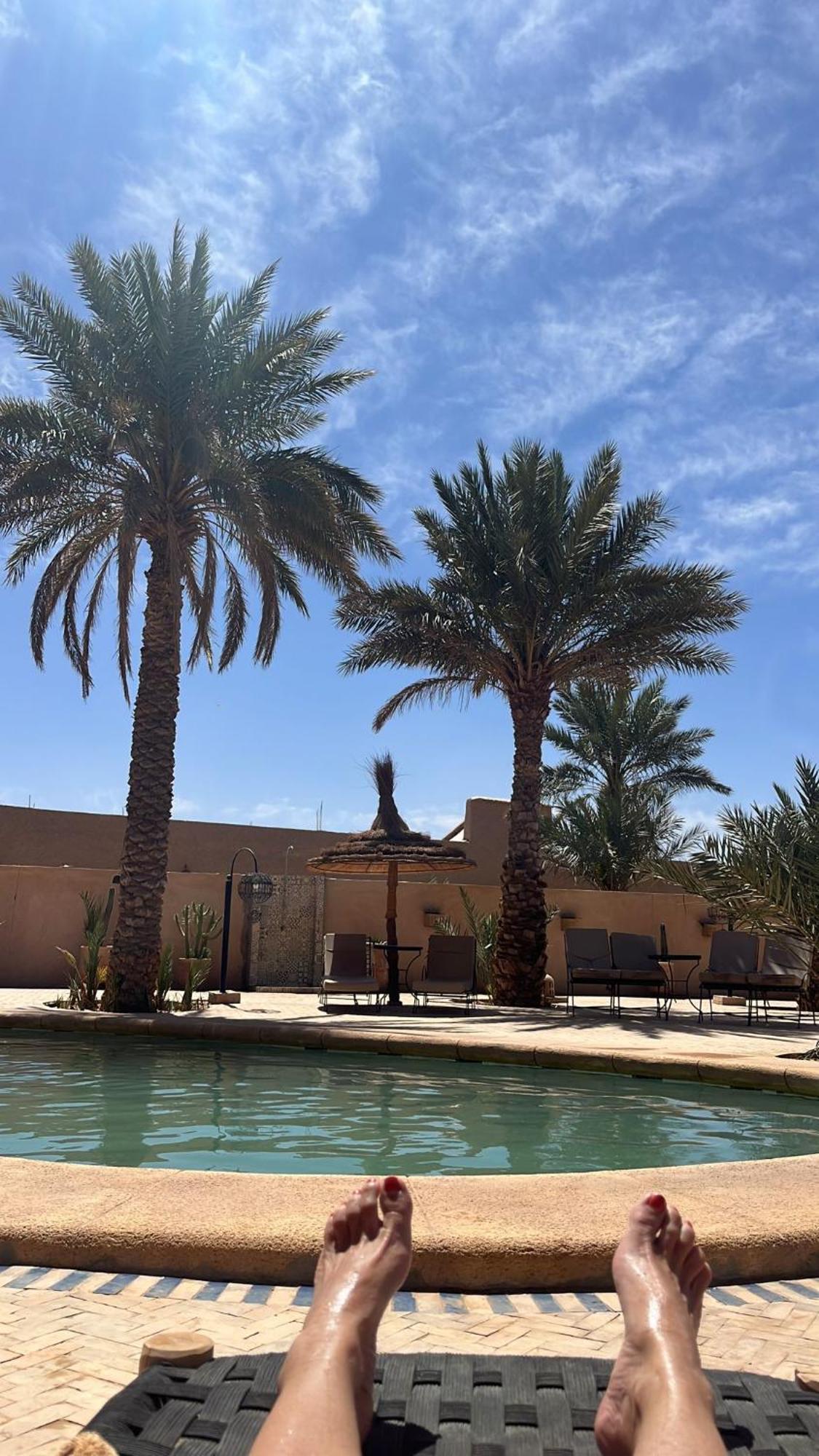 Riadsuerteloca Merzouga Hassilabied Экстерьер фото The Desert Garden
